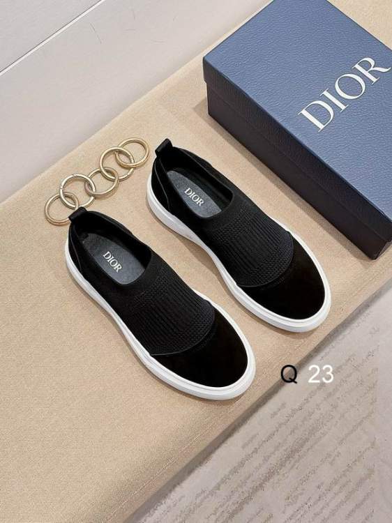 Picture of Prada Shoes _SKUPradasz38-45HY110119033